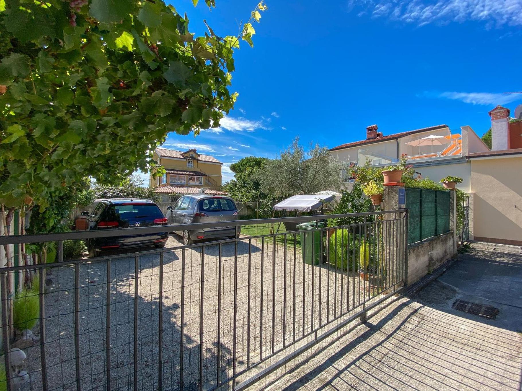 דירות Novigrad Istria Gardenia One מראה חיצוני תמונה
