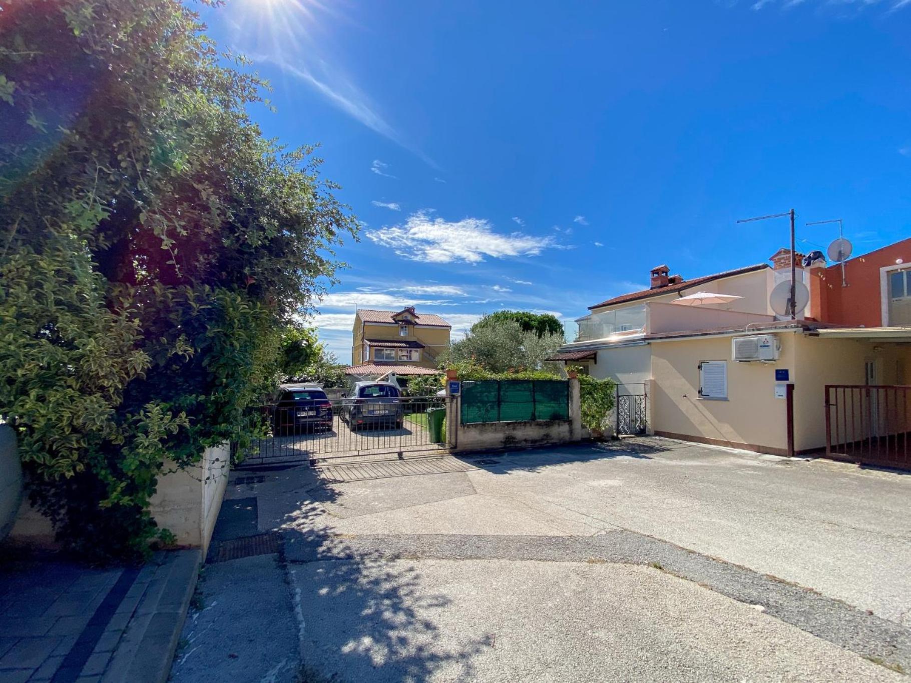 דירות Novigrad Istria Gardenia One מראה חיצוני תמונה